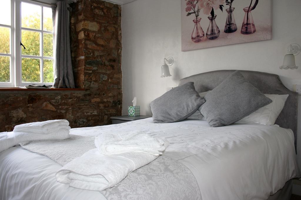 The Bark House Hotel Tiverton  Esterno foto
