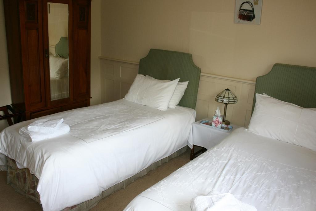 The Bark House Hotel Tiverton  Esterno foto