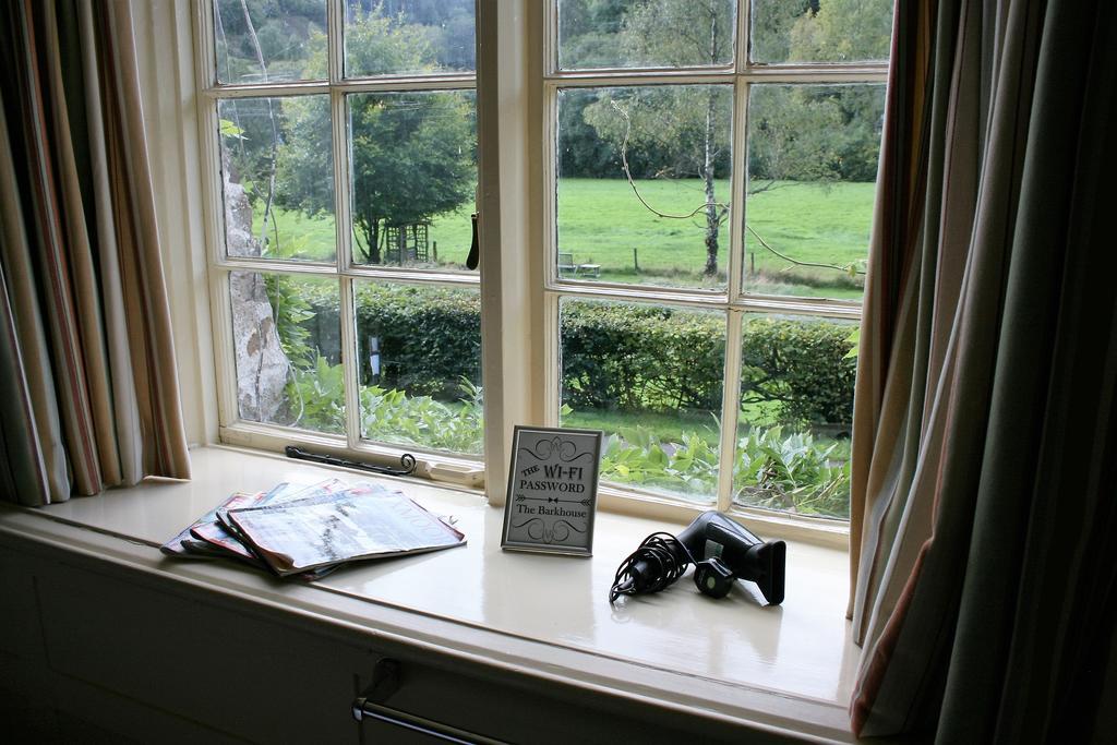 The Bark House Hotel Tiverton  Esterno foto